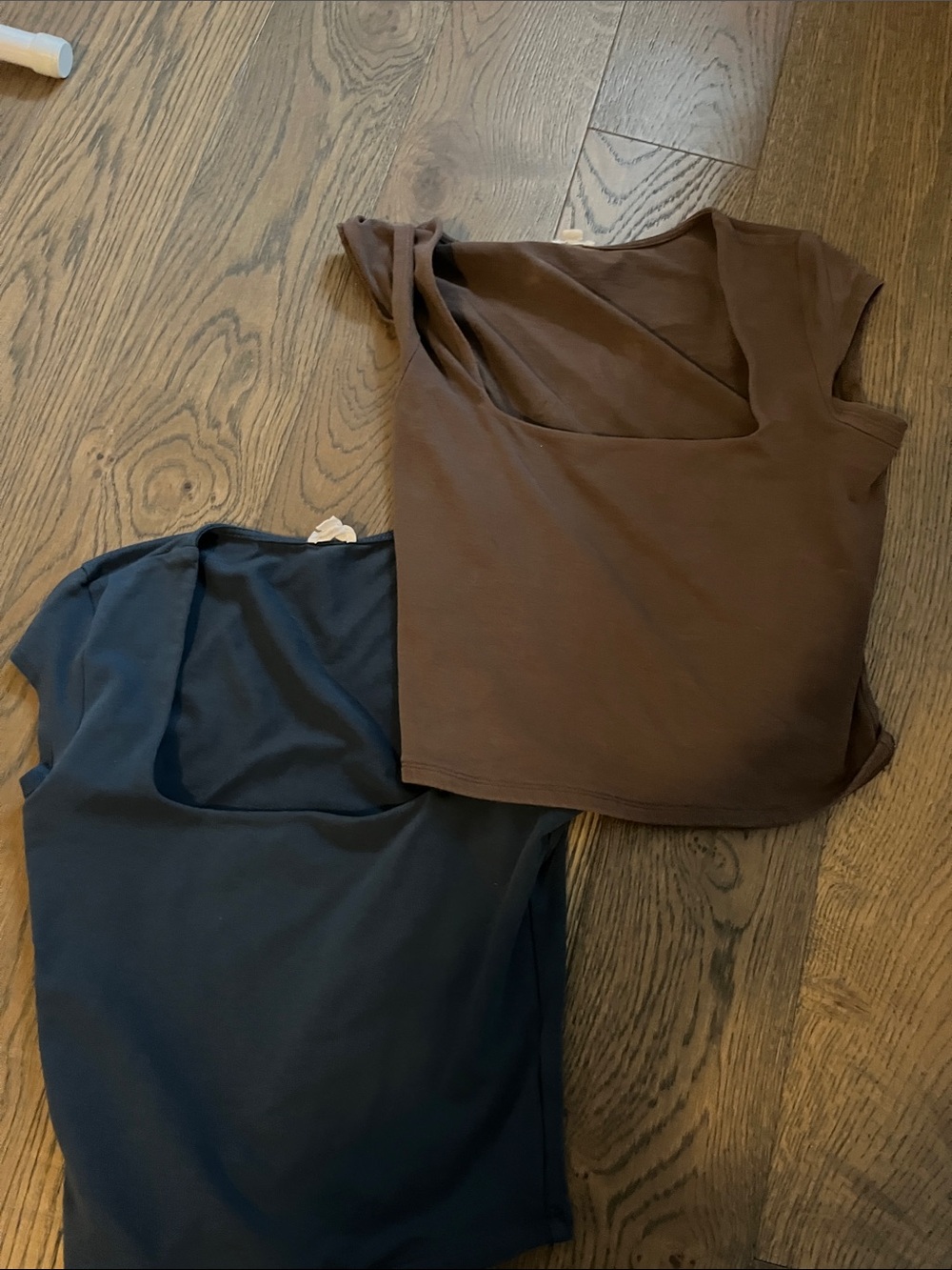 2 garage square neck tee